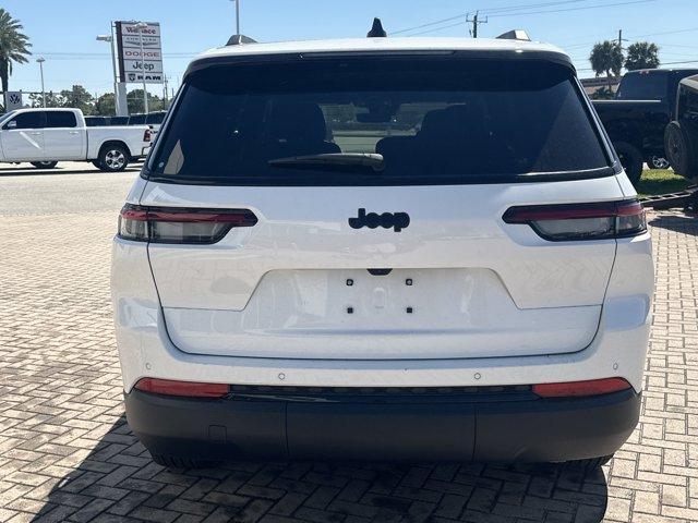 new 2025 Jeep Grand Cherokee L car, priced at $39,490