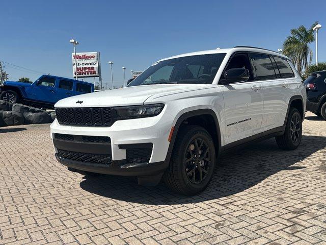 new 2025 Jeep Grand Cherokee L car, priced at $39,490
