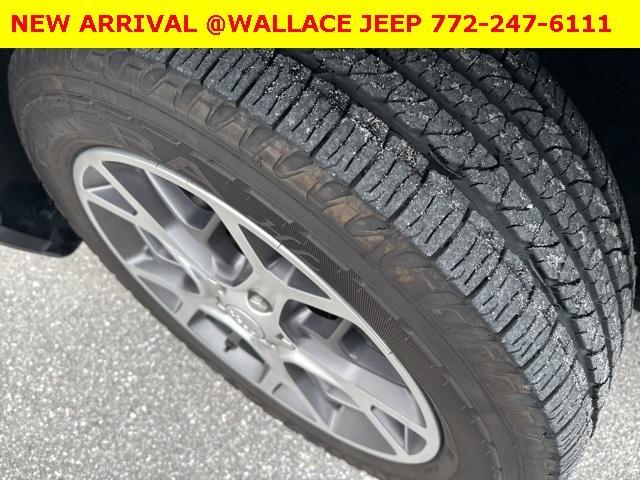 used 2018 Jeep Grand Cherokee car, priced at $22,980