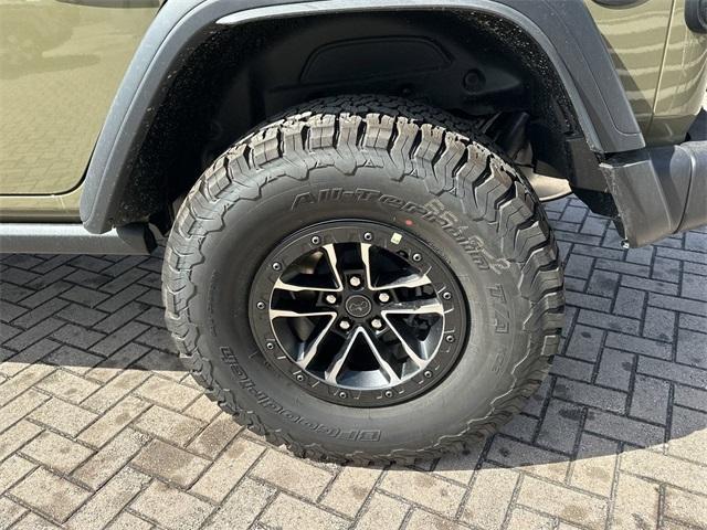 new 2025 Jeep Wrangler car, priced at $51,147