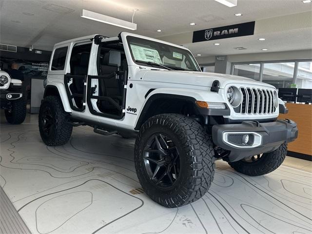 new 2025 Jeep Wrangler car, priced at $65,011