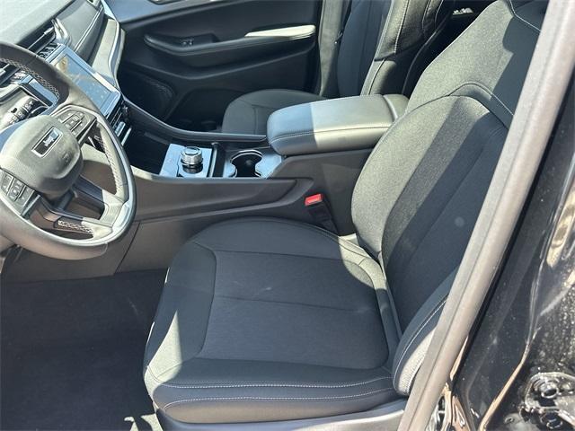 new 2025 Jeep Grand Cherokee car, priced at $36,219