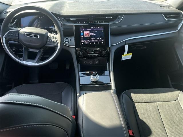 new 2025 Jeep Grand Cherokee car, priced at $35,293