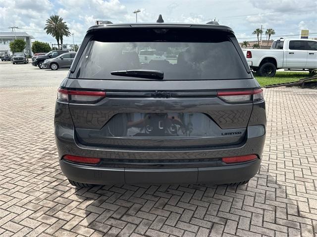 new 2025 Jeep Grand Cherokee car, priced at $42,969