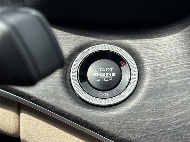 new 2025 Jeep Grand Cherokee car, priced at $42,969