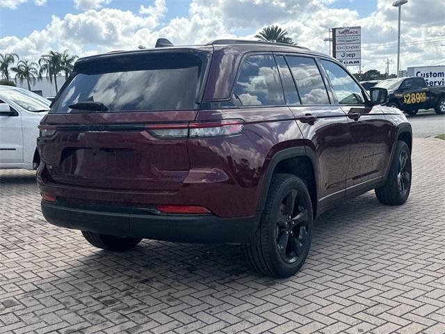 new 2025 Jeep Grand Cherokee car, priced at $44,884