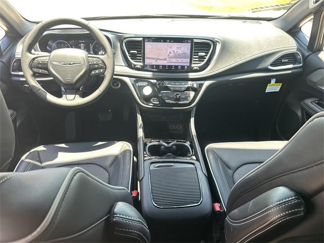new 2025 Jeep Compass car, priced at $24,814
