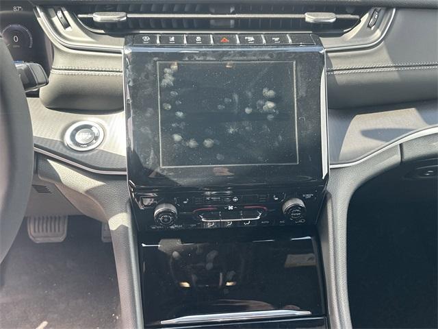 new 2025 Jeep Grand Cherokee L car, priced at $37,308