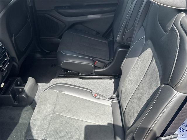 new 2025 Jeep Grand Cherokee L car, priced at $37,308