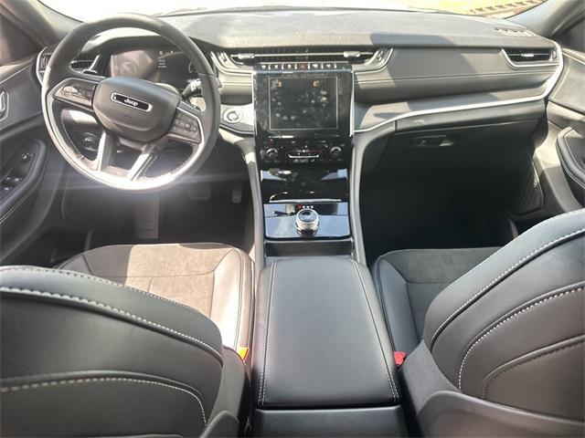 new 2025 Jeep Grand Cherokee L car, priced at $37,308