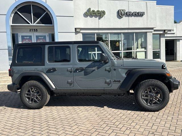 new 2025 Jeep Wrangler car, priced at $43,858