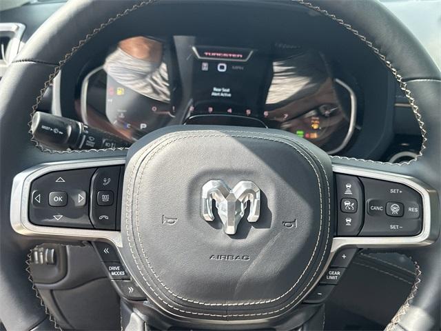 new 2025 Ram 1500 car, priced at $80,077