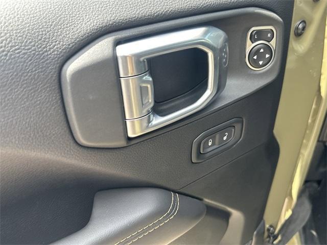 new 2025 Jeep Wrangler car, priced at $98,632
