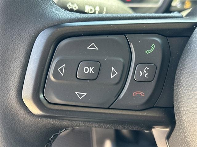 new 2025 Jeep Gladiator car, priced at $45,714