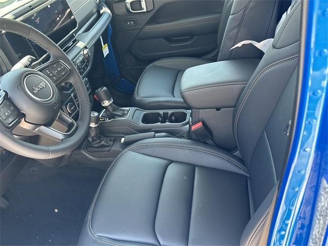 new 2025 Jeep Gladiator car, priced at $45,714