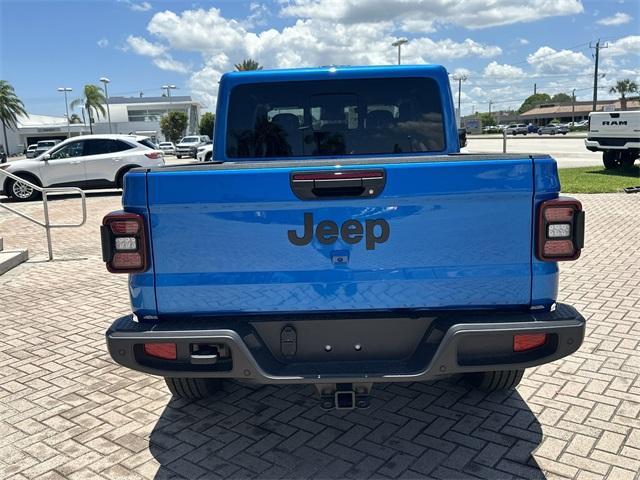 new 2025 Jeep Gladiator car, priced at $45,714