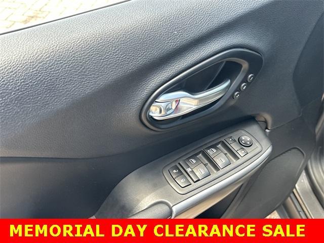 used 2021 Jeep Cherokee car, priced at $23,950