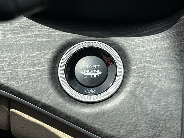 new 2025 Jeep Grand Cherokee L car, priced at $42,431