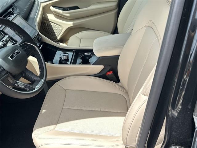 new 2025 Jeep Grand Cherokee L car, priced at $42,431