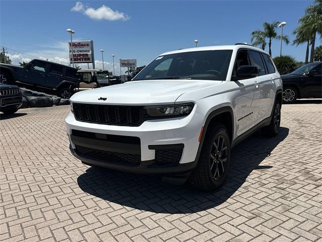 new 2025 Jeep Grand Cherokee L car, priced at $38,640