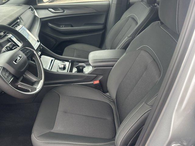 new 2025 Jeep Grand Cherokee car, priced at $36,102