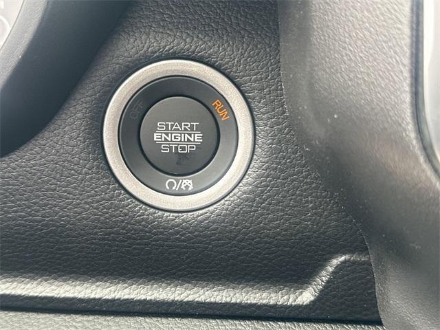 new 2025 Ram 1500 car, priced at $43,675