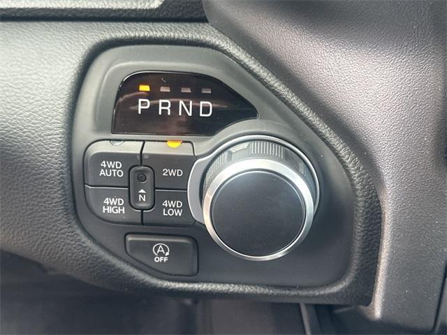 new 2025 Ram 1500 car, priced at $43,675