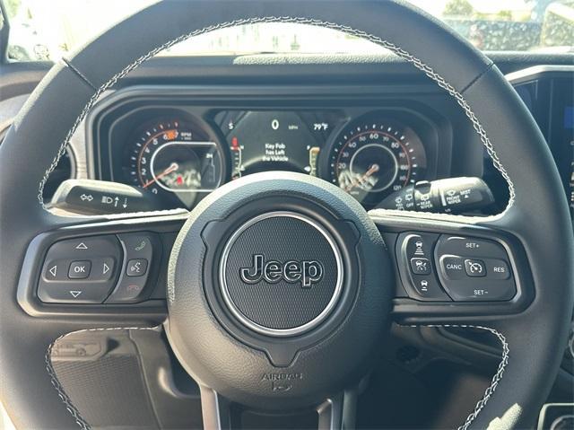 new 2025 Jeep Wrangler car, priced at $54,044