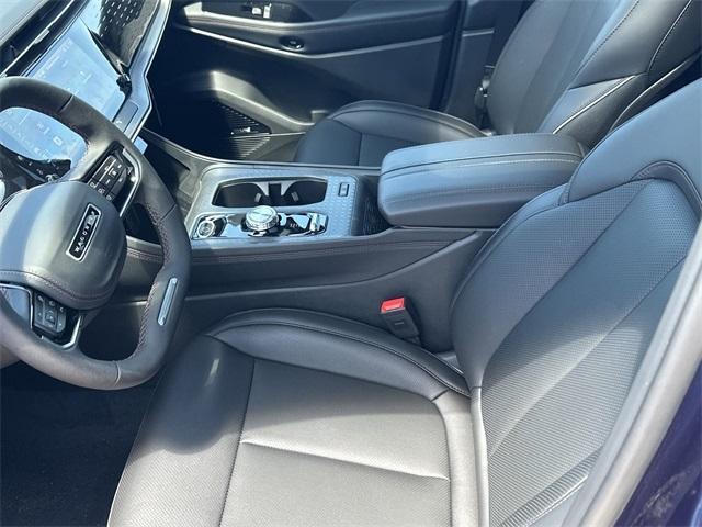 new 2025 Jeep Wagoneer S car, priced at $47,954