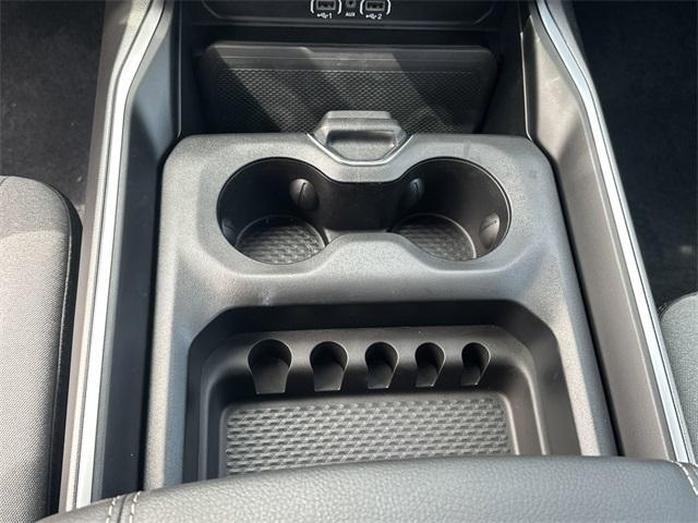 new 2025 Ram 1500 car, priced at $39,426