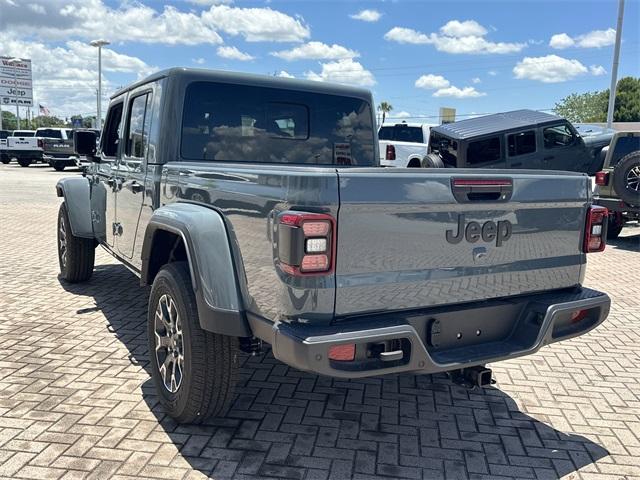 new 2025 Jeep Gladiator car, priced at $45,814