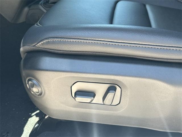 new 2025 Jeep Gladiator car, priced at $45,814