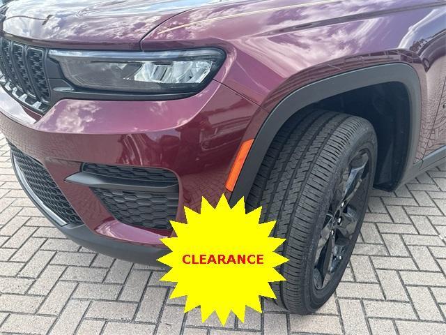 new 2024 Jeep Grand Cherokee car, priced at $41,626
