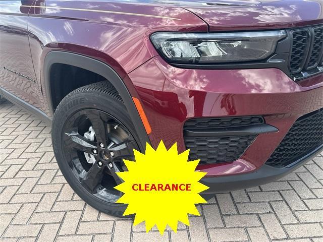 new 2024 Jeep Grand Cherokee car, priced at $41,626