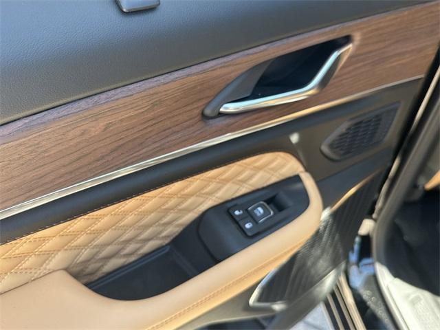 new 2025 Jeep Grand Cherokee car, priced at $57,557