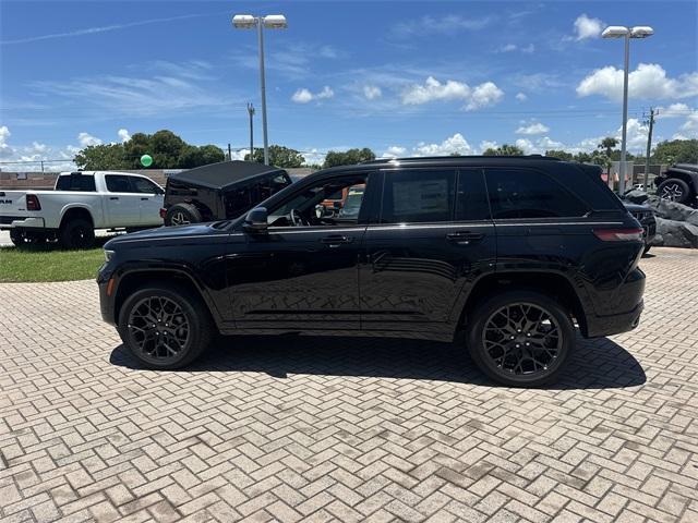 new 2025 Jeep Grand Cherokee car, priced at $57,557