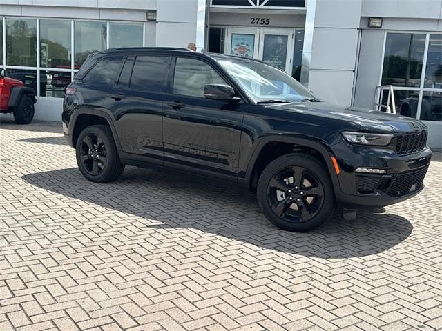 new 2025 Jeep Grand Cherokee car, priced at $42,954