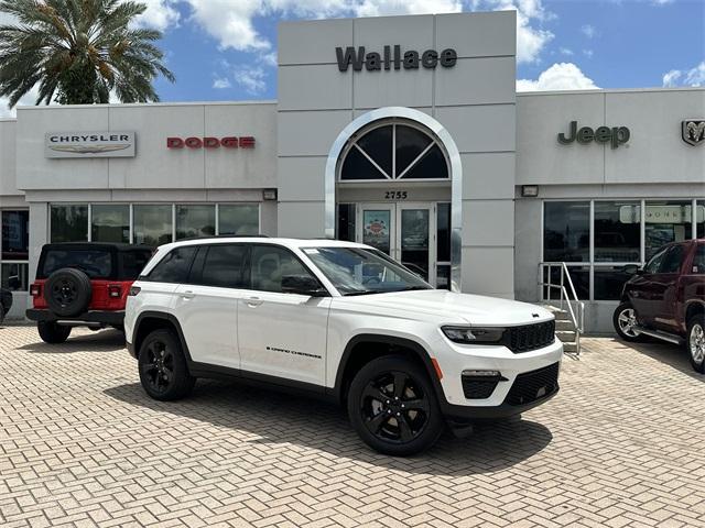 new 2025 Jeep Grand Cherokee car, priced at $42,451