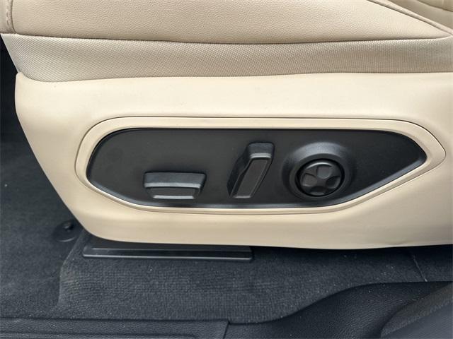 new 2025 Jeep Grand Cherokee L car, priced at $37,938