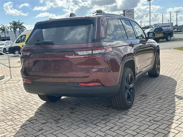 new 2025 Jeep Grand Cherokee car, priced at $38,251