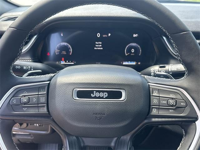 new 2025 Jeep Grand Cherokee car, priced at $35,469
