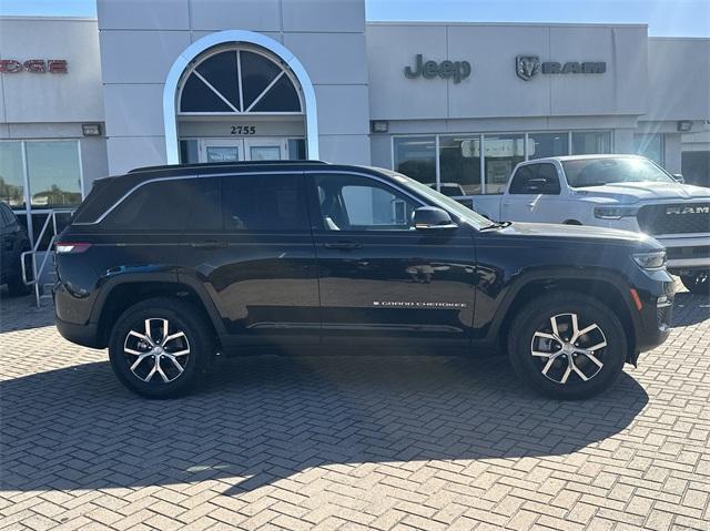 new 2024 Jeep Grand Cherokee car, priced at $48,313