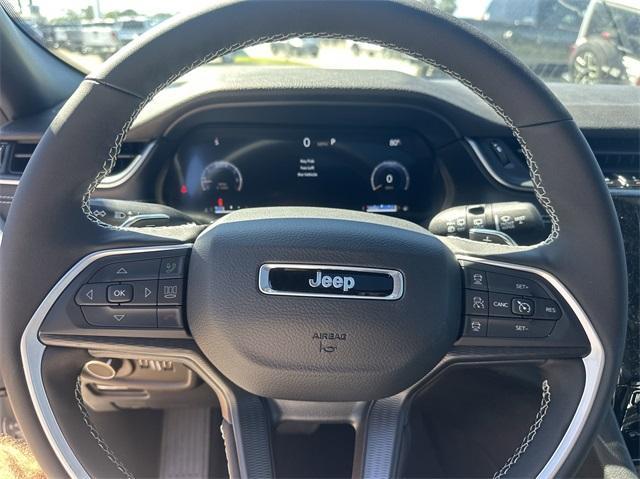 new 2025 Jeep Grand Cherokee L car, priced at $37,313
