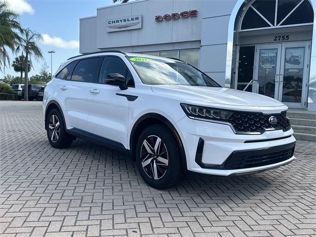used 2021 Kia Sorento car, priced at $26,221