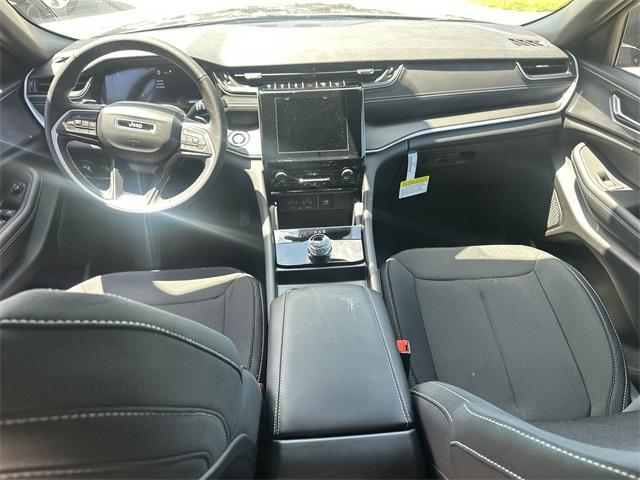 new 2025 Jeep Grand Cherokee car, priced at $34,744