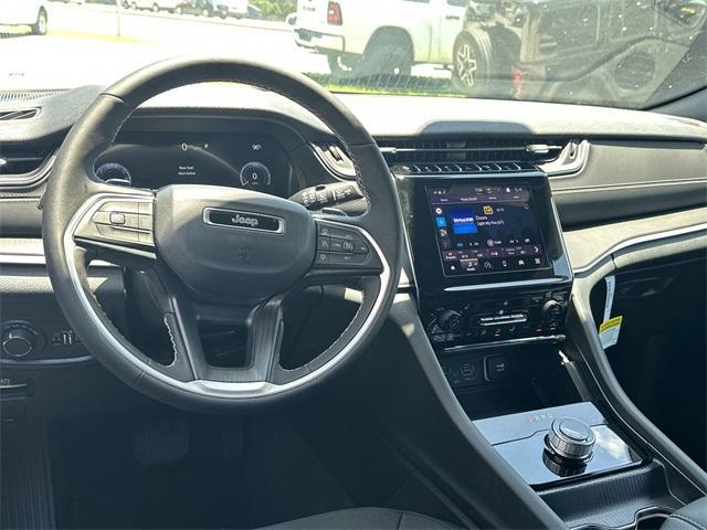 new 2025 Jeep Grand Cherokee car, priced at $35,469