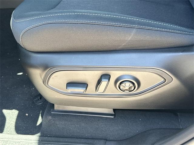 new 2025 Jeep Grand Cherokee car, priced at $35,469
