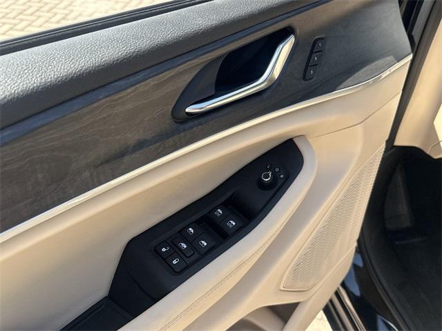 new 2025 Jeep Grand Cherokee L car, priced at $43,346