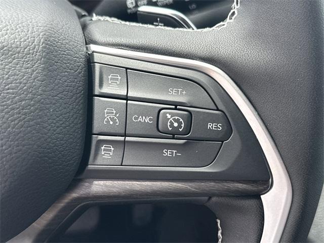 new 2025 Jeep Grand Cherokee car, priced at $42,969