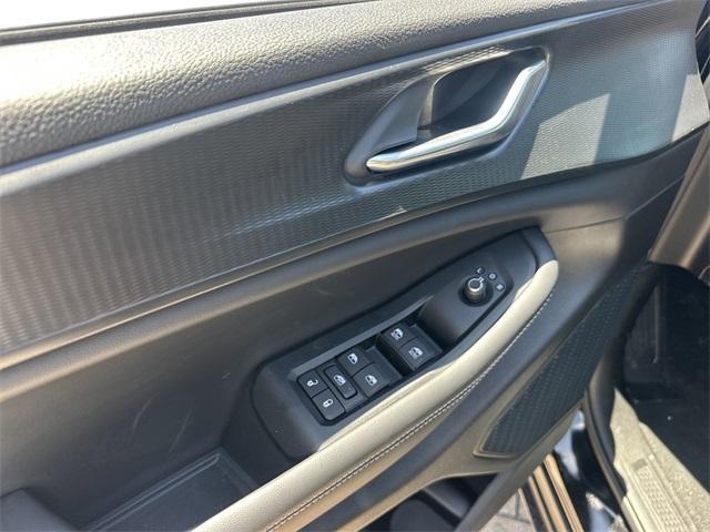 new 2025 Jeep Grand Cherokee car, priced at $34,657